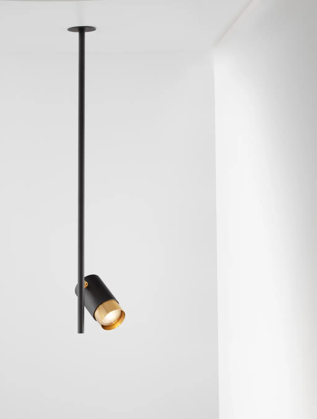 PONGO — Suspensions Nova Luce