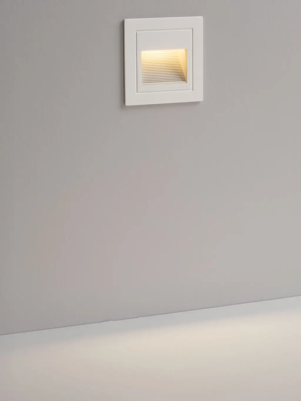 MONO — Balises de marche Nova Luce