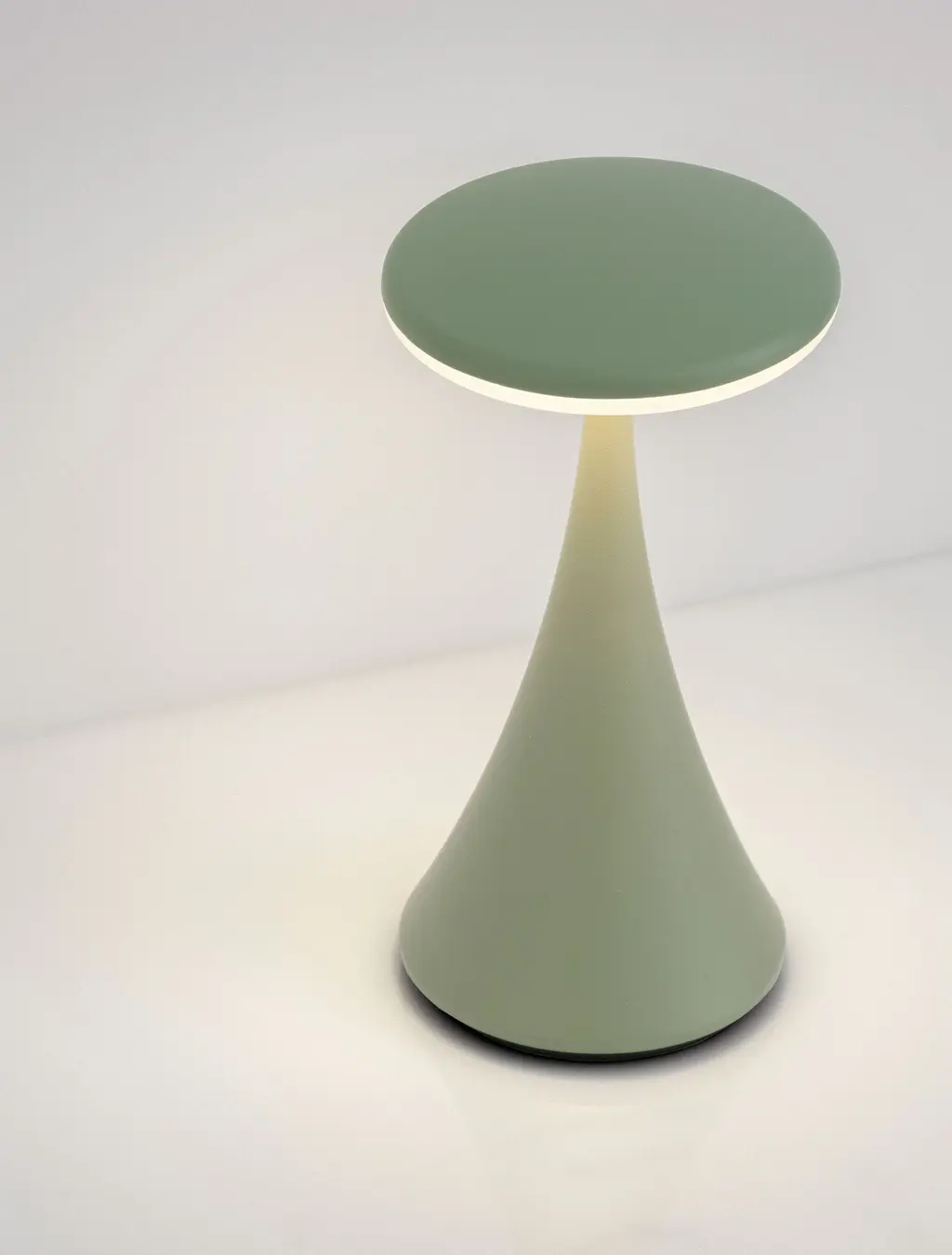 ELBO — Lampes rechargeables Nova Luce