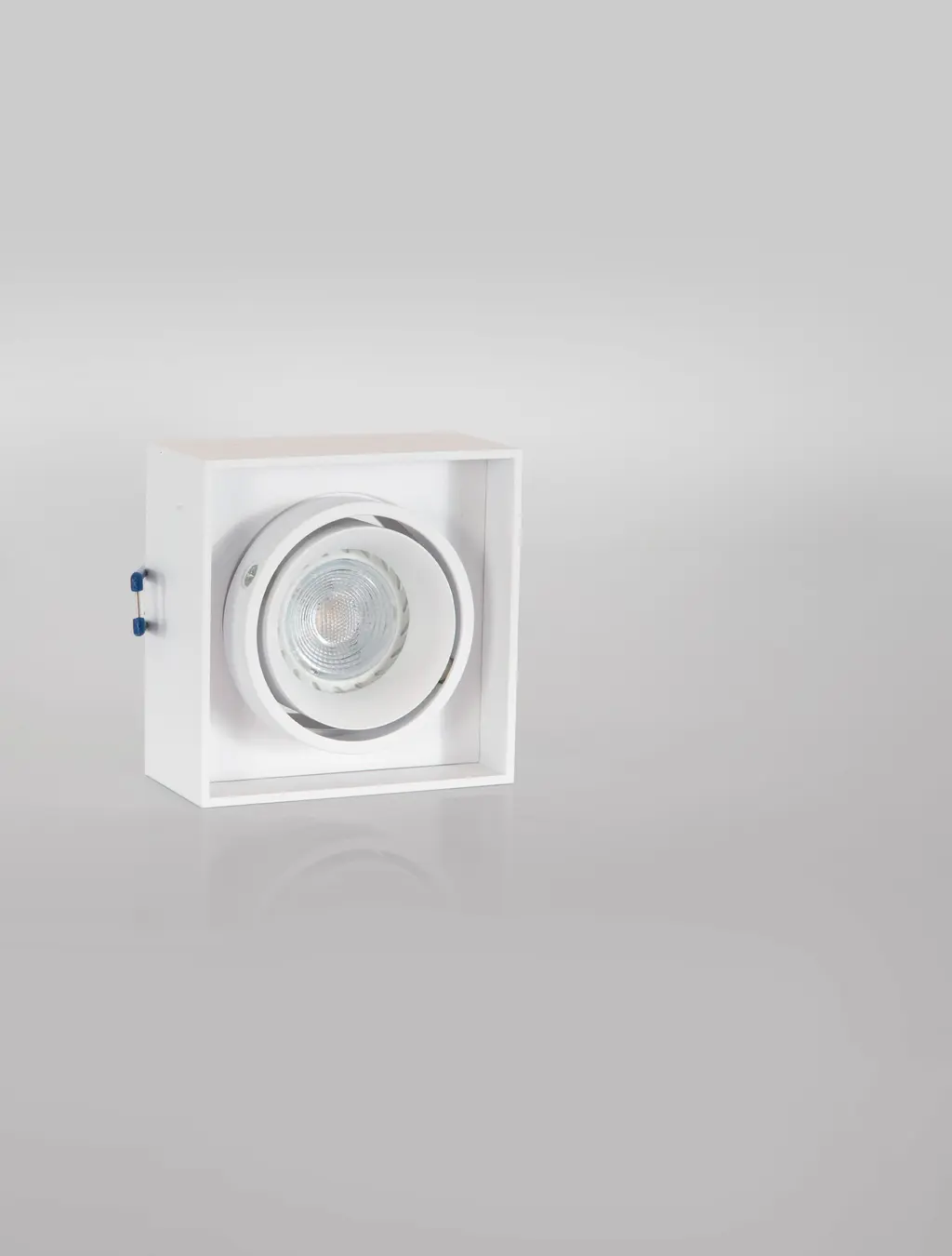 Brook W-13W-RC-D9.6-Sq — Plafonniers Nova Luce