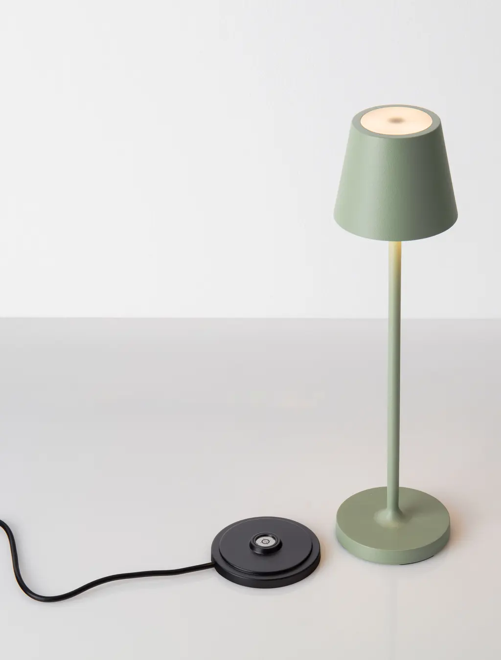 PETIT — Lampes rechargeables Nova Luce