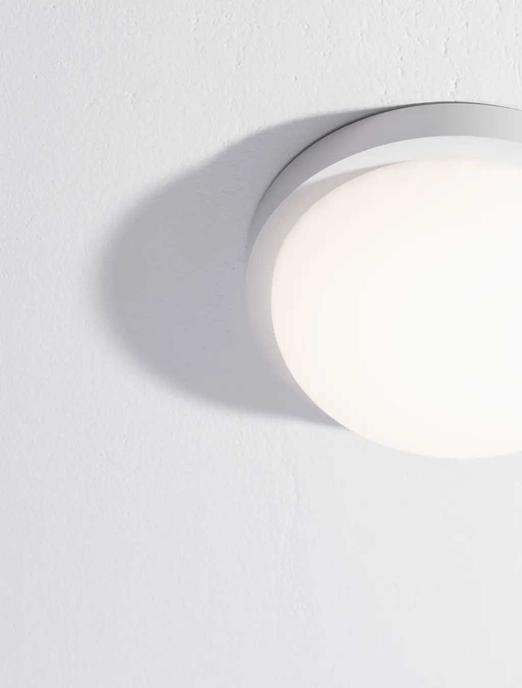 REO — Plafonniers Nova Luce