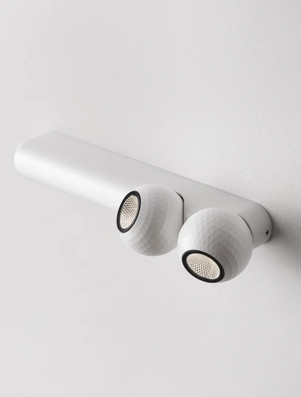 NOTIC — Plafonniers Nova Luce