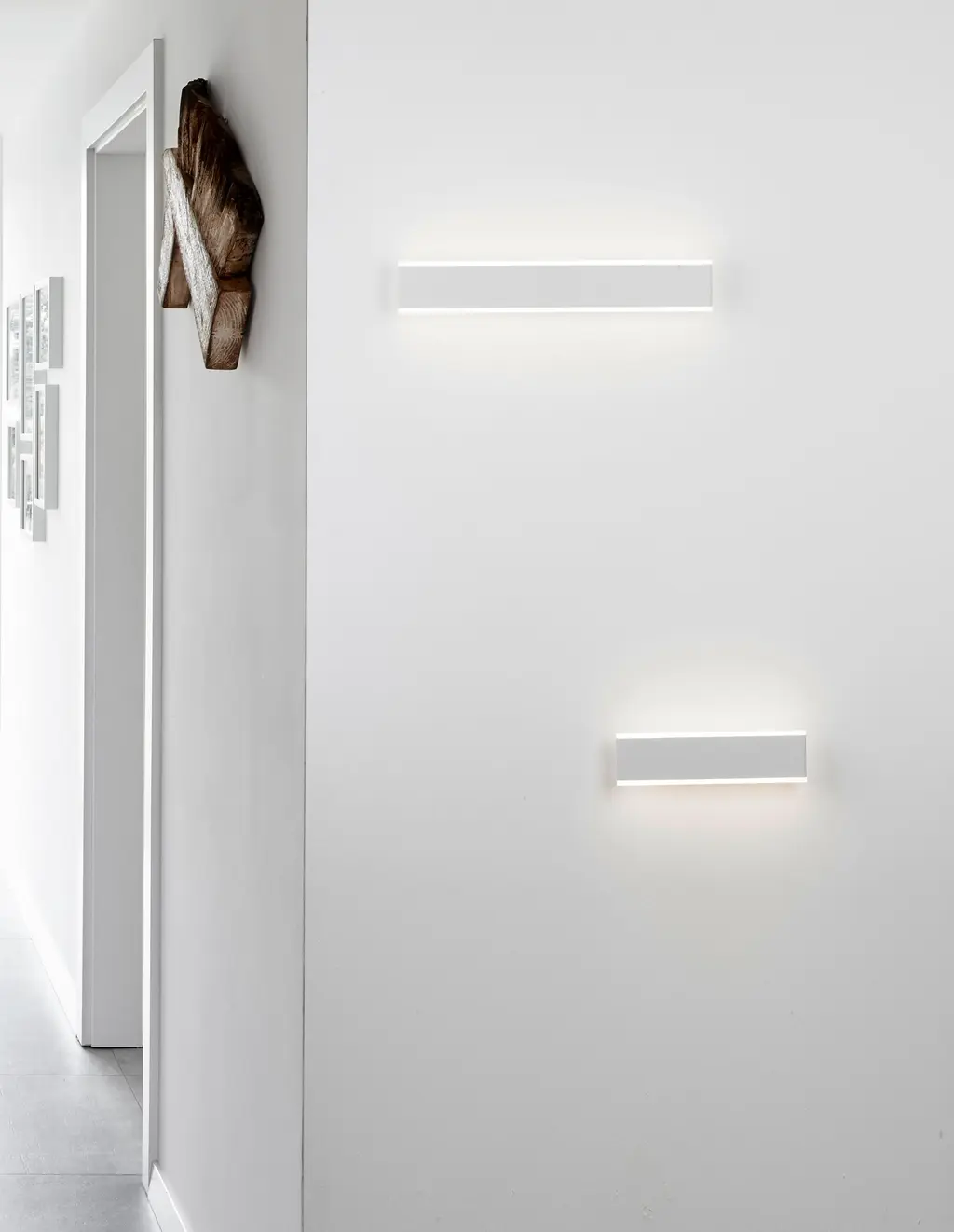 LINE — Appliques murales Nova Luce