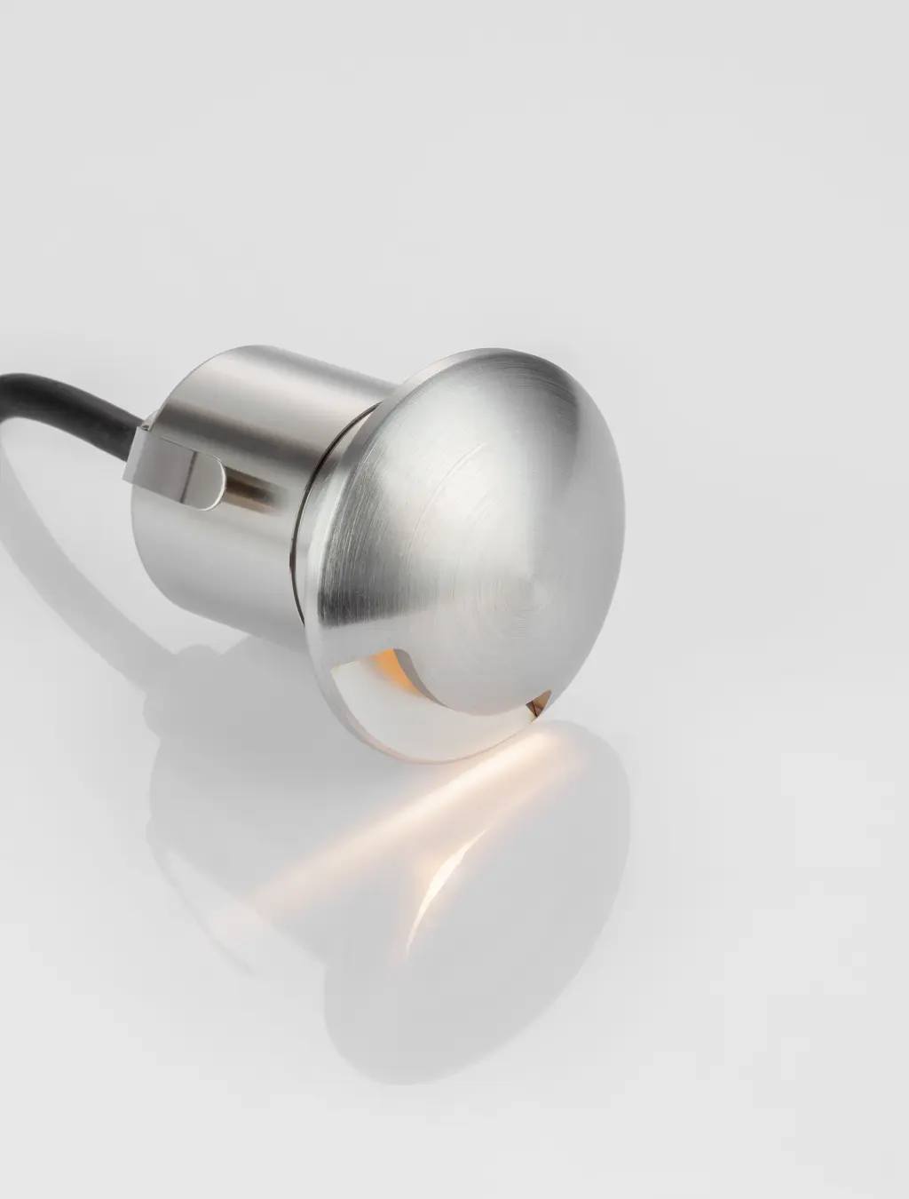 Kem S30-2W-A10 — Balises de marche Nova Luce