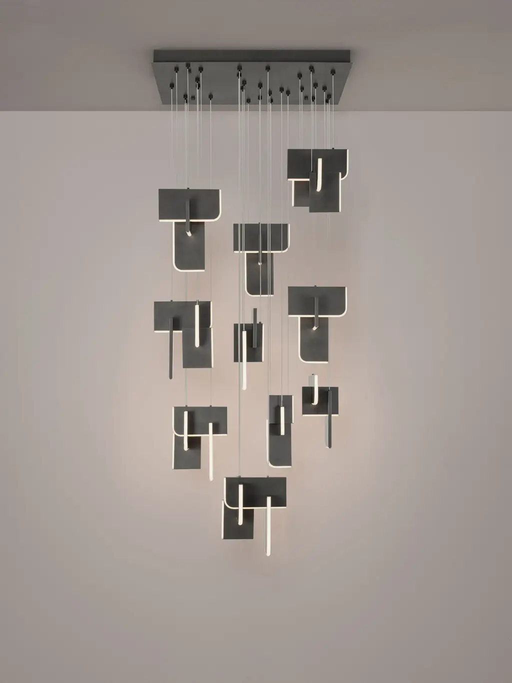 TOTEM — Suspensions Nova Luce