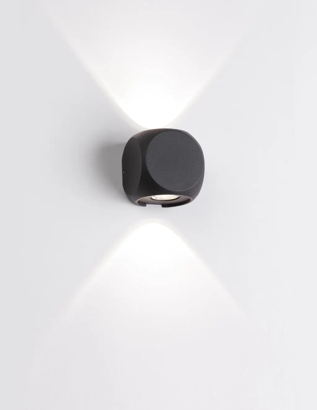 ZARI — Appliques murales Nova Luce