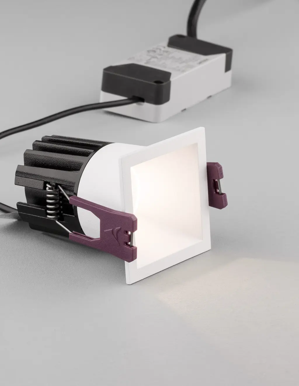 Bree W30-7W-RC-D5.6-Sq — Spots encastrés Nova Luce