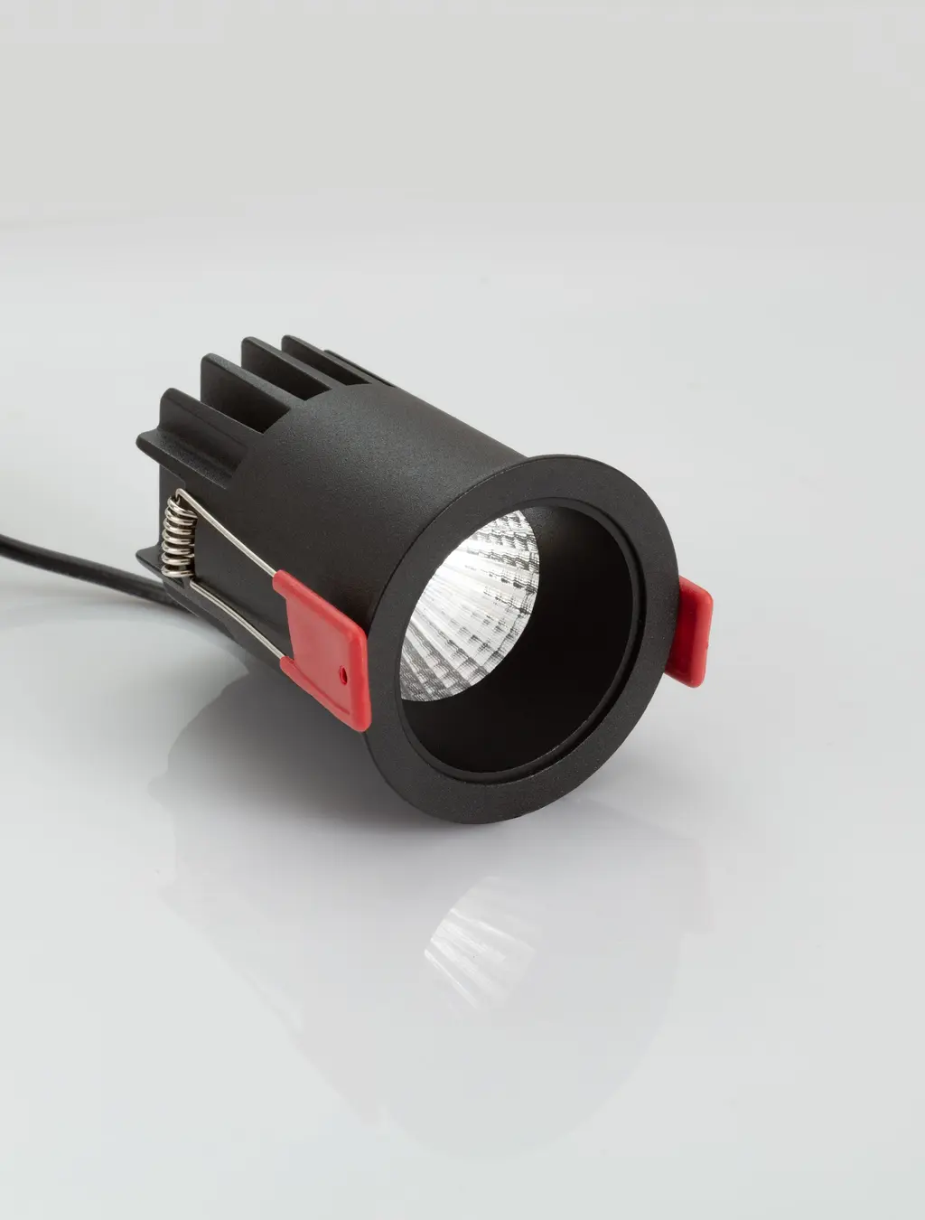Feller B30-15W-RC-D6.6 — Spots encastrés Nova Luce