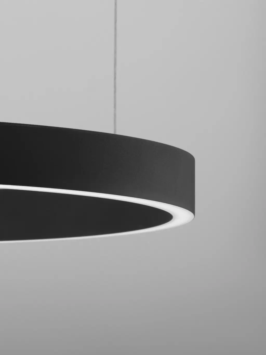 ELOWEN — Suspensions Nova Luce