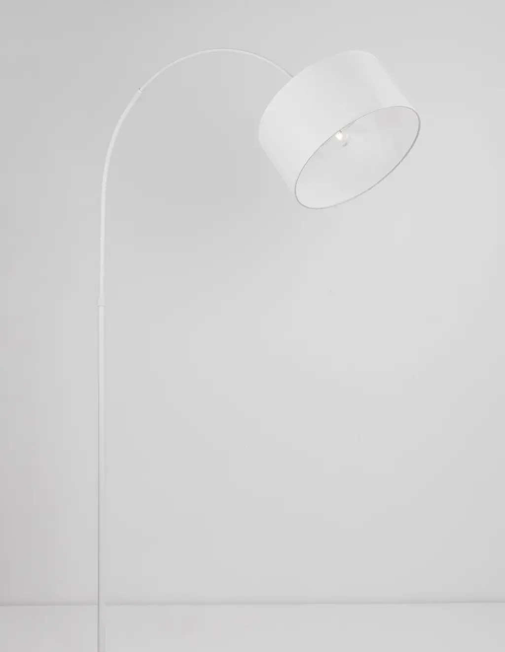 SAMA — Lampadaires Nova Luce