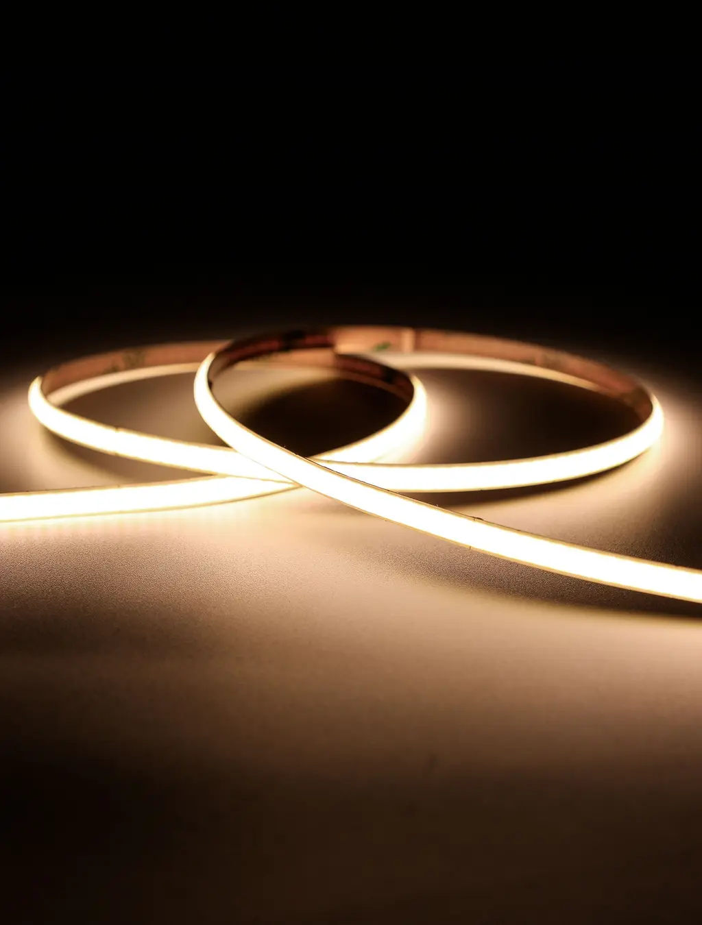 Vida Ultra Slim 40-7W-IP20 — Rubans LED Nova Luce