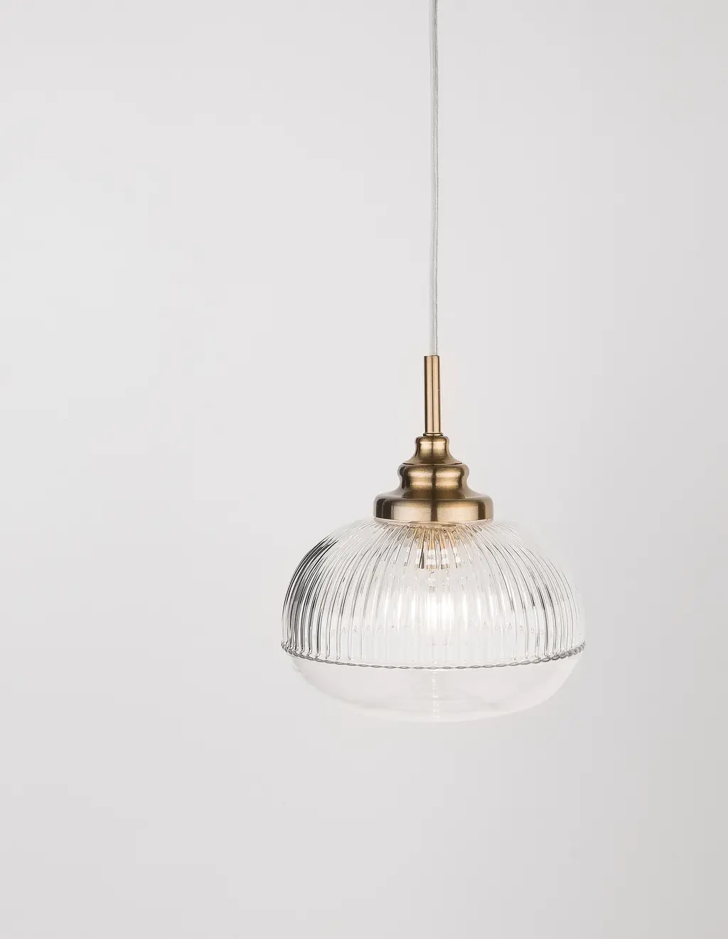 MOND — Suspensions Nova Luce