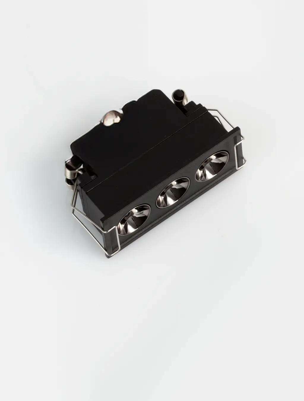 Gono B30-8W-RC-D7-Sq — Spots encastrés Nova Luce