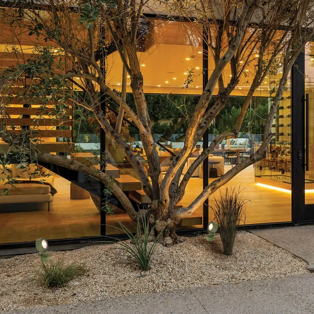 EON — Piquets de jardin Zambelis Lights