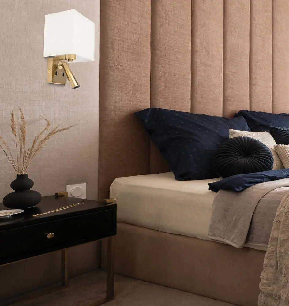 Applique murale LED — Appliques murales Zambelis Lights